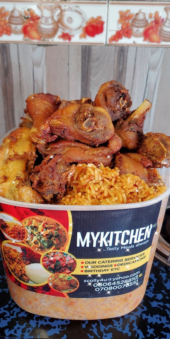 5 Liters Smokey Jollof Rice with Chicken